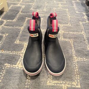 XTRATUF Women's Navy Winter & Rain Boots